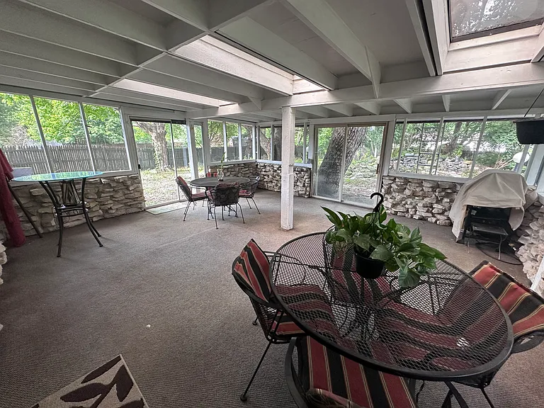 9257 N Temple Ave — Photo 27