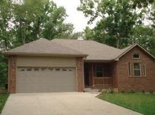 1922 Imperial Pt, Lake Ozark, MO 65049