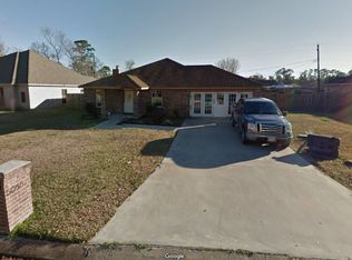 5065 Richard Dr, Beaumont, TX 77708