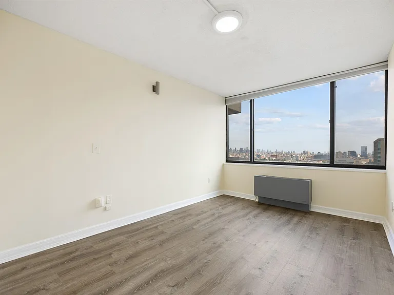 45 River Dr S #3002 — Photo 14