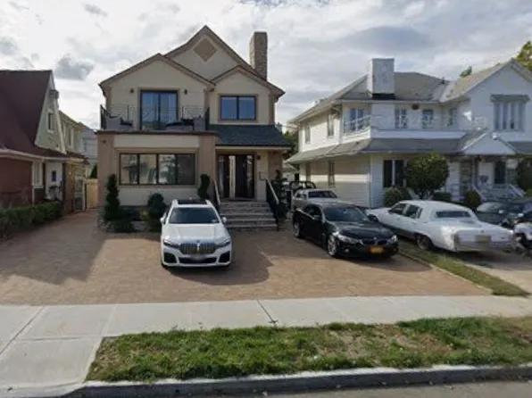 262 West End Avenue image 1 of 1