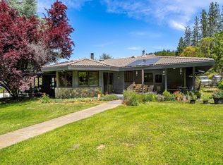 1247 Panther Gulch Rd, Williams, OR 97544