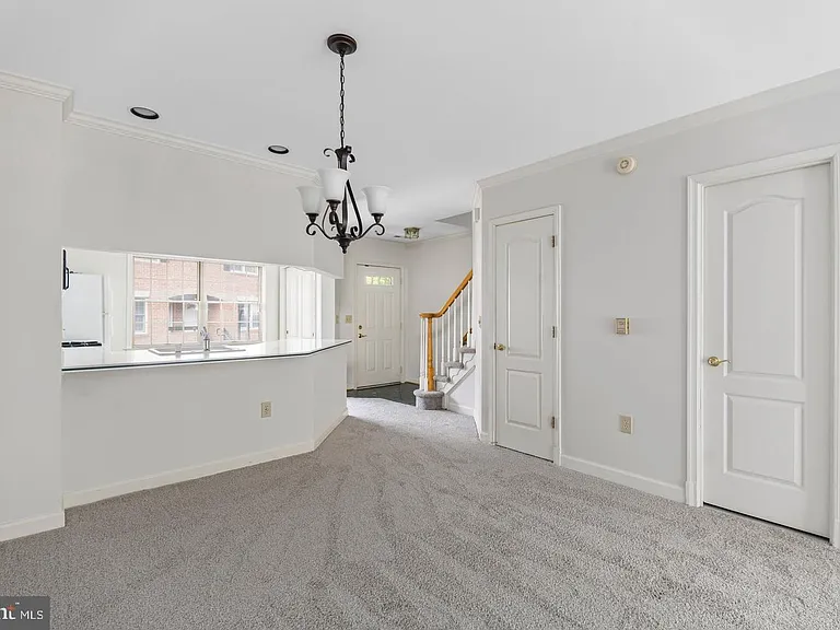 6908 Fairfax Dr #306 — Photo 25
