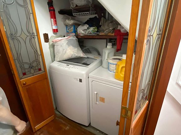 3rd image of 8631 25th Ave