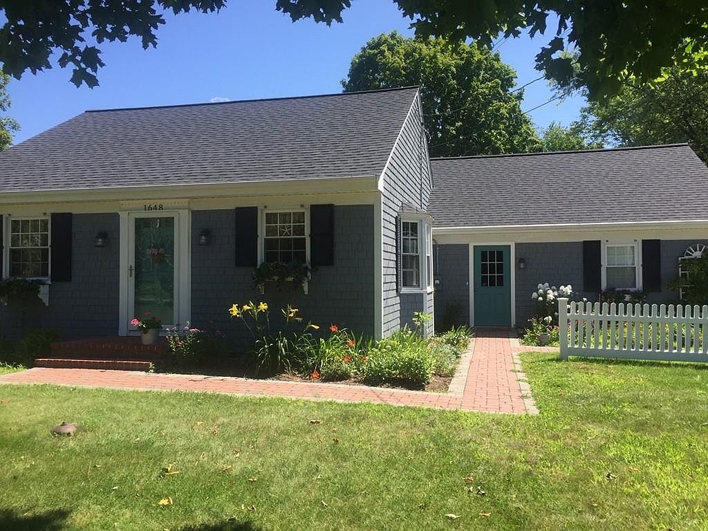 1648 Hill St, Northbridge, MA 01534 Zillow