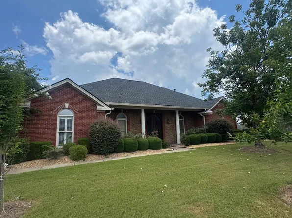 416 Towne Lake Dr, Montgomery, AL 36117
