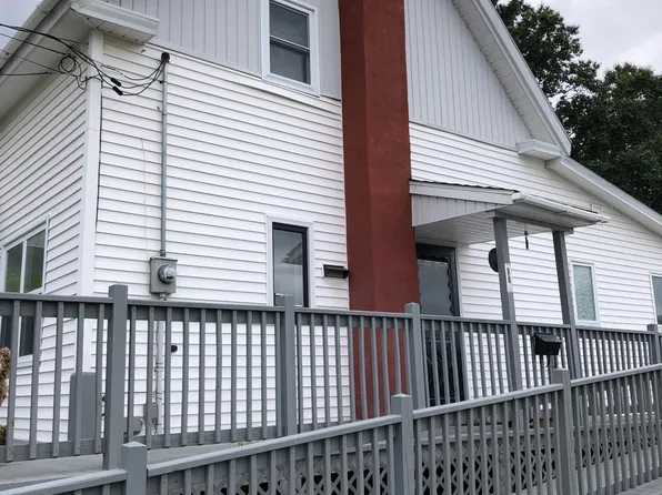 141 12th Avenue, Madawaska, ME 04756