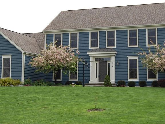 2nd image of 2468 Derby Dr