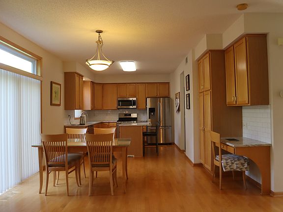 3rd image of 9170 Sunnyvale Dr