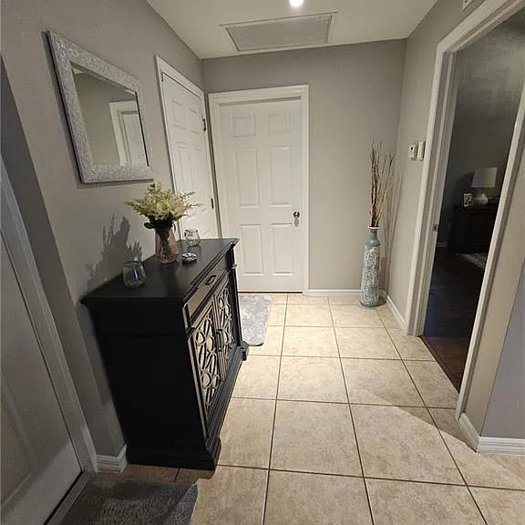 1206 SW Trafalgar Pkwy — Photo 13