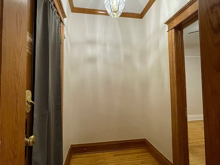 1646 Galena St — Photo 2