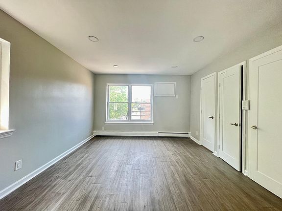 2nd image of 390 Stuyvesant Ave APT 13