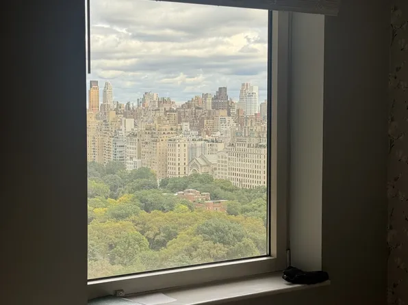 106 Central Park South image 1 of 16