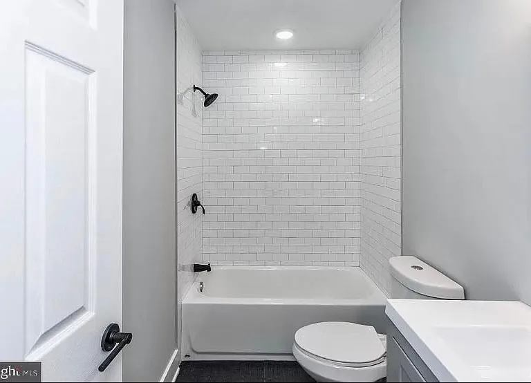 2200 N Bouvier St #2 — Photo 13