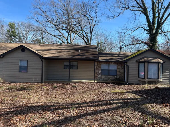 600 Villard Dr #A, Rossville, GA 30741