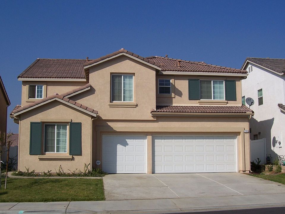 Incredible 5 Bedroom Home!