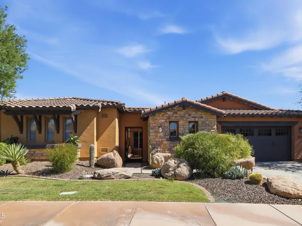 12129 W DESERT MIRAGE Drive, Peoria, AZ 85383