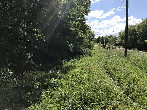 3rd image of Dutch Settlement St