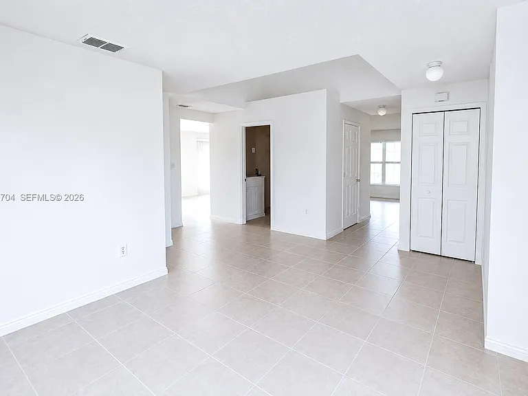 6136 NW Gaylord Ter — Photo 38