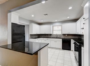 53 E 14th St, Edmond, OK 73034