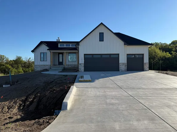 2824 E Kay St, Derby, KS 67037