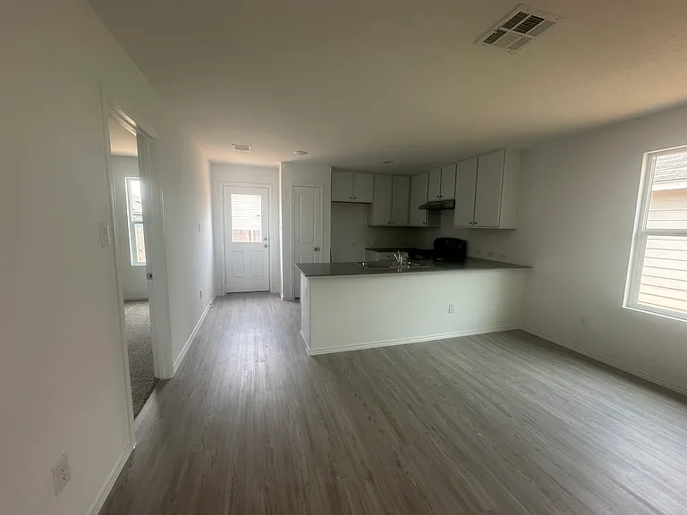 2420 Hunter Peak — Photo 8