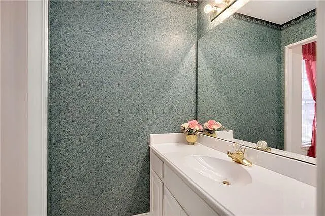 1340 Coral Dr — Photo 25