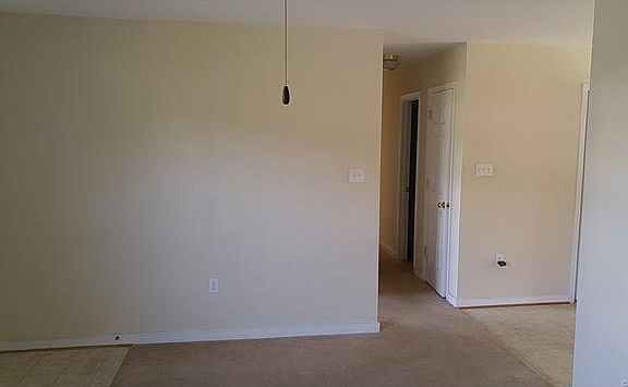 4th image of 712 S Holly Ave