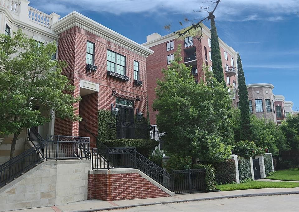 1st image of 3030 Post Oak Blvd Unit 103