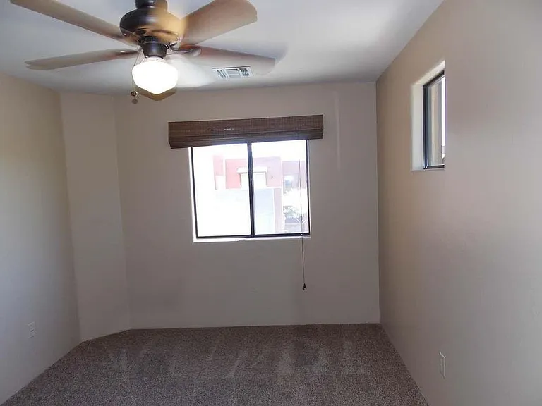 3135 N Olsen Ave — Photo 18