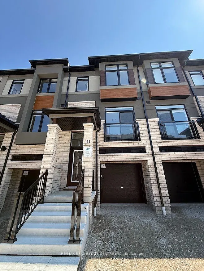 3 bed, $2,100 — Photo 1