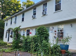 689 Hampton Rd, Abington, CT 06230