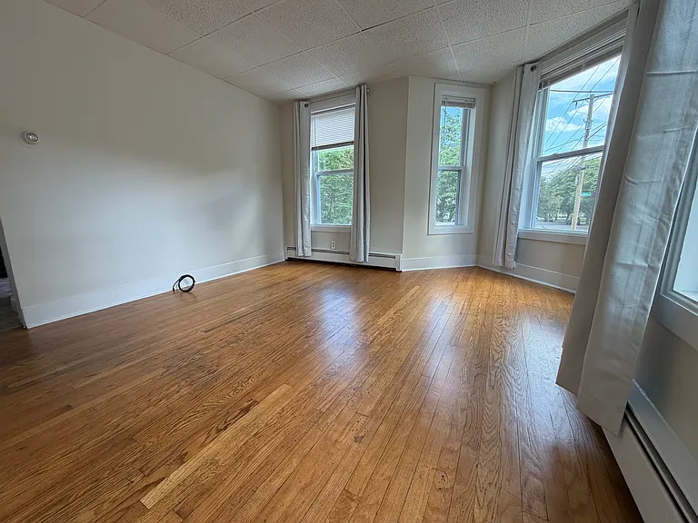 203 Hilldale Ave — Photo 13