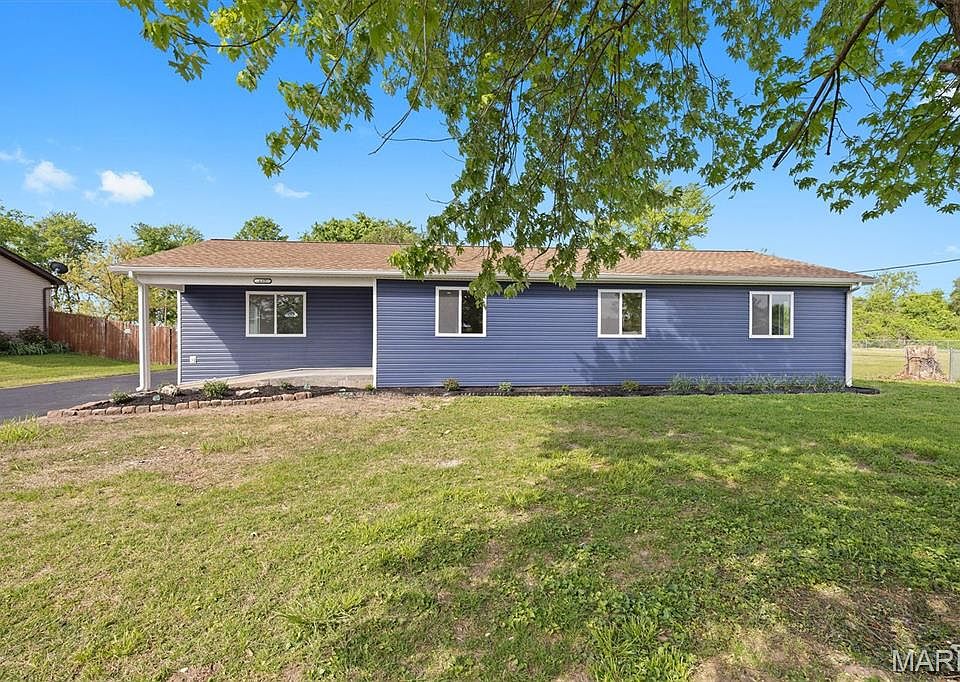 1st image of 685 Sand Prairie Rd