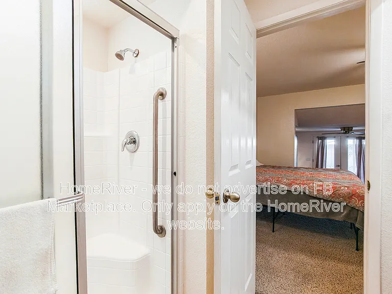 2860 Edgewood Dr — Photo 11