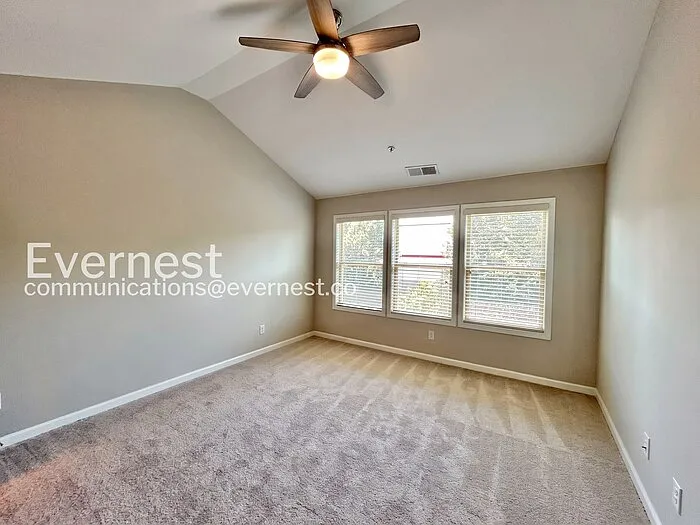 1243 Fischer Trce — Photo 13