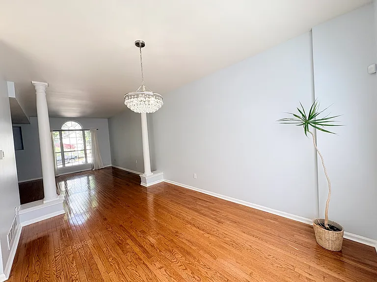 307 Thyme Ln — Photo 5