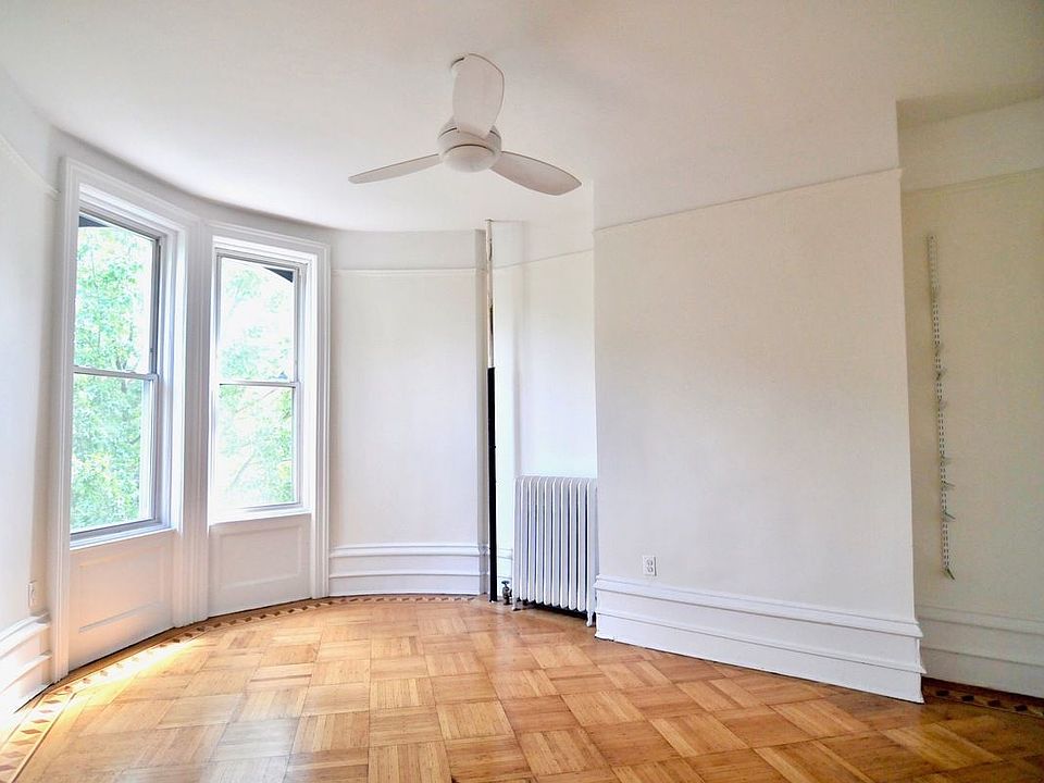 1st image of 547 Hancock St APT 3F