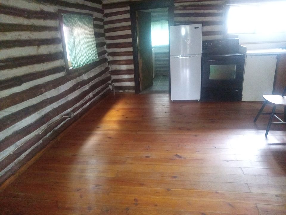 2nd image of 546 Waddell Dr