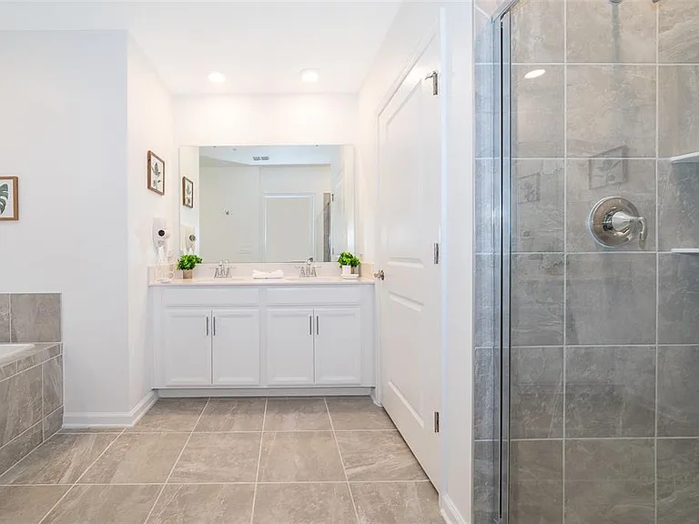 8899 Cabot Cliffs Dr #102 — Photo 15