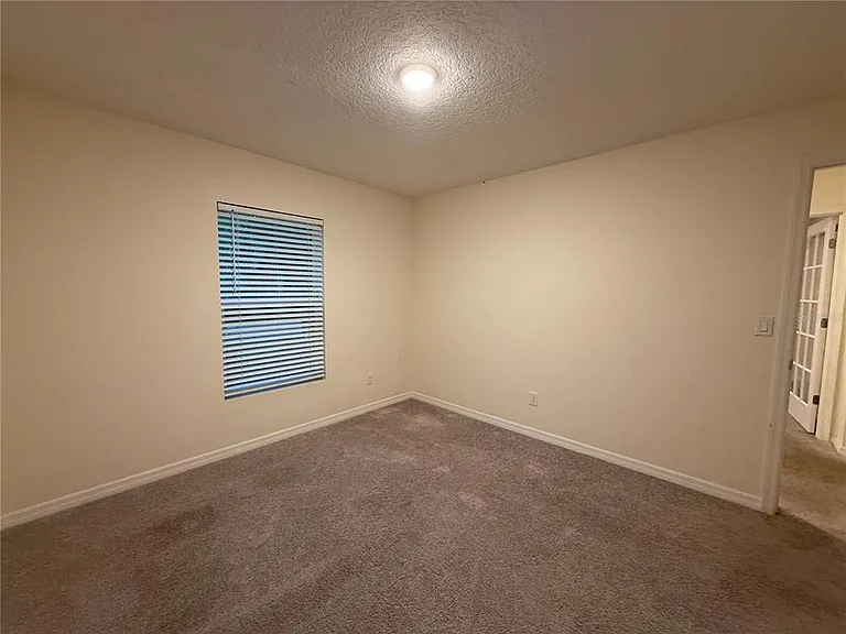 44 Pineapple Dr — Photo 3