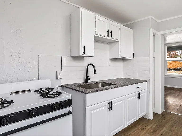 1046 Ann Ave #2 — Photo 24