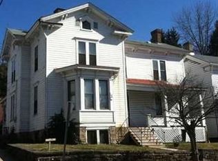 601 Walnut St, Irwin, PA 15642