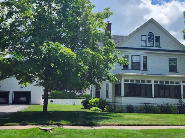 425 Dover Street, Chippewa Falls, WI 54729