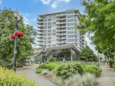 1920 S River Dr #E804, Portland, OR, 97201