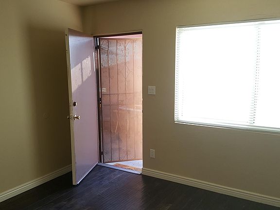 4th image of 213 S Francis St