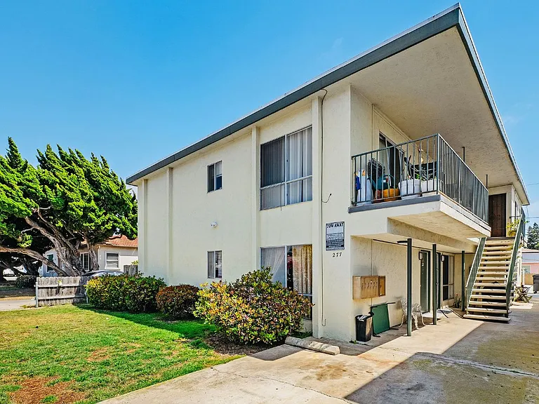 277 Evergreen Ave — Photo 6