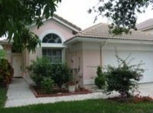 8377 NW 57th Dr, Coral Springs, FL 33067