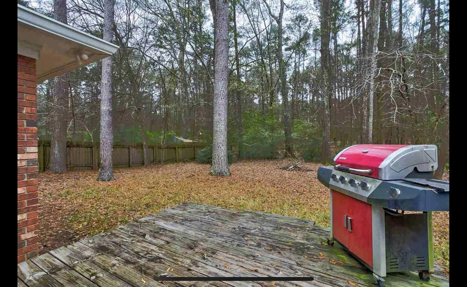 3 bed, 1444 sqft, $2,200 — Photo 3