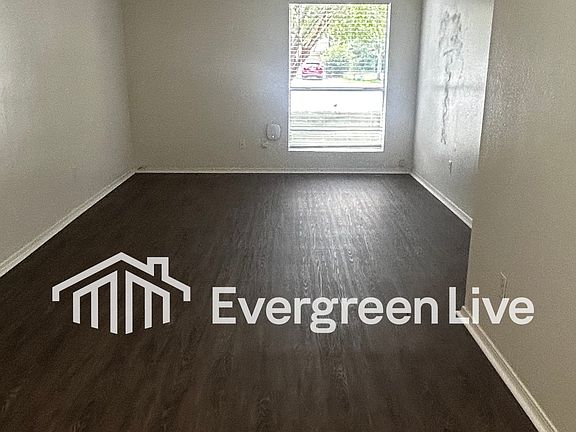 5th image of 56 Blue Echo Ct